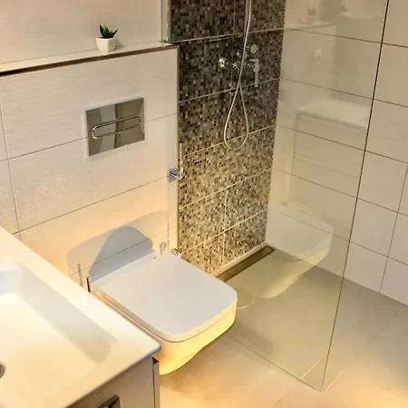 Luxury House In Daire