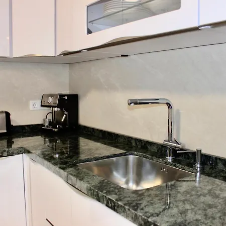 3bdr House - Perfect Location In Апартаменты