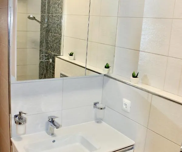 3Bdr House - Perfect Location In El Medano